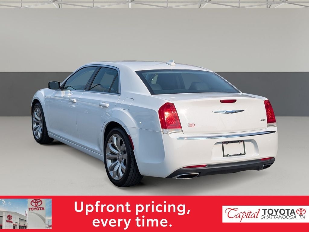 2018 Chrysler 300 Touring