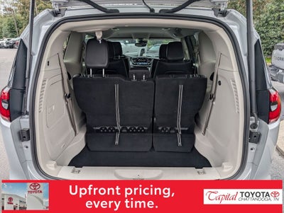 2024 Chrysler Pacifica Hybrid Select