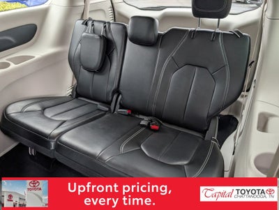 2024 Chrysler Pacifica Hybrid Select