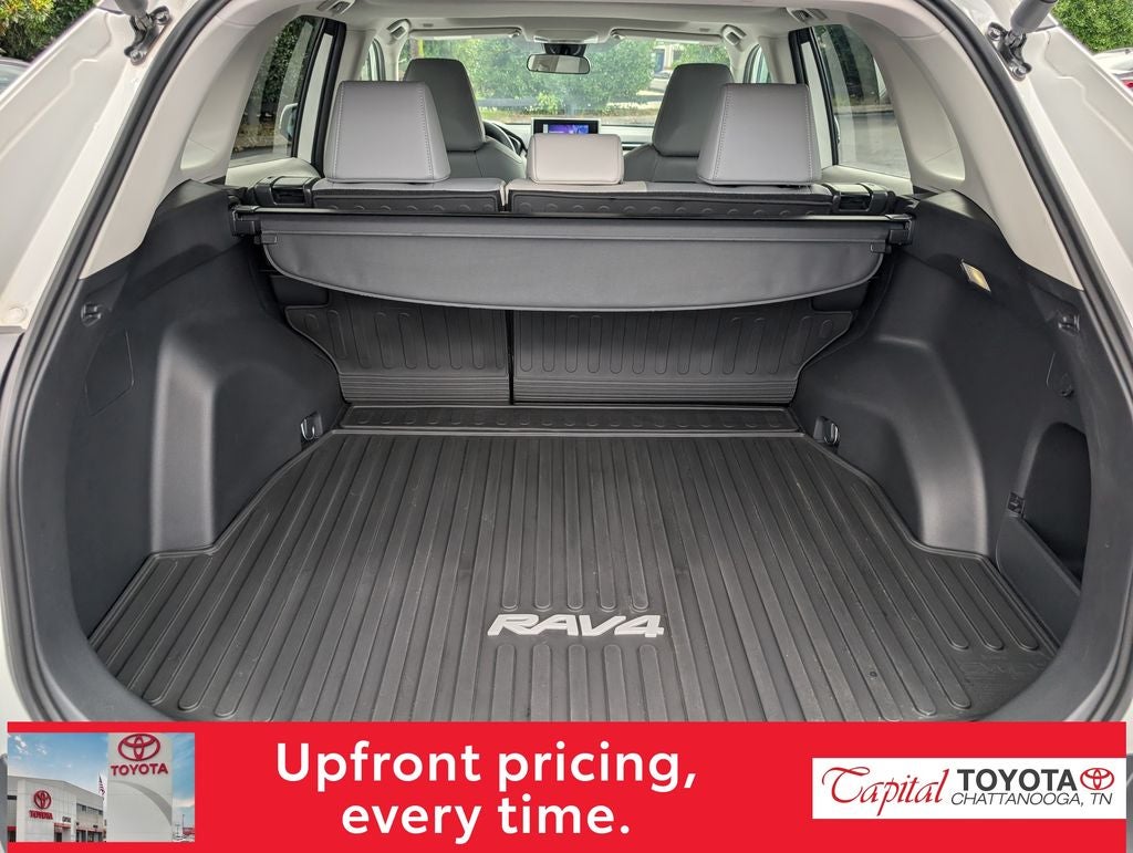 2025 Toyota RAV4 XLE Premium