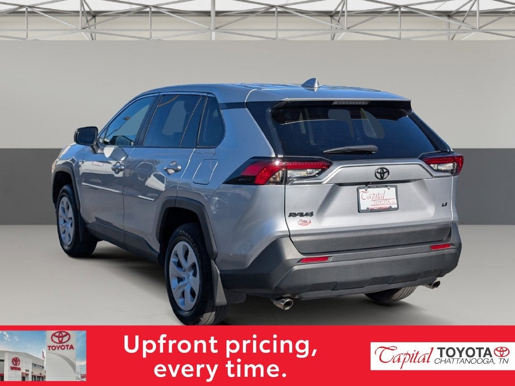 2025 Toyota RAV4 LE