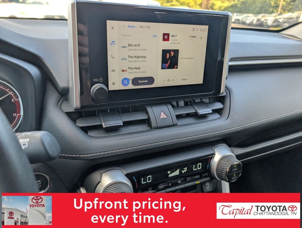 2025 Toyota RAV4 XLE