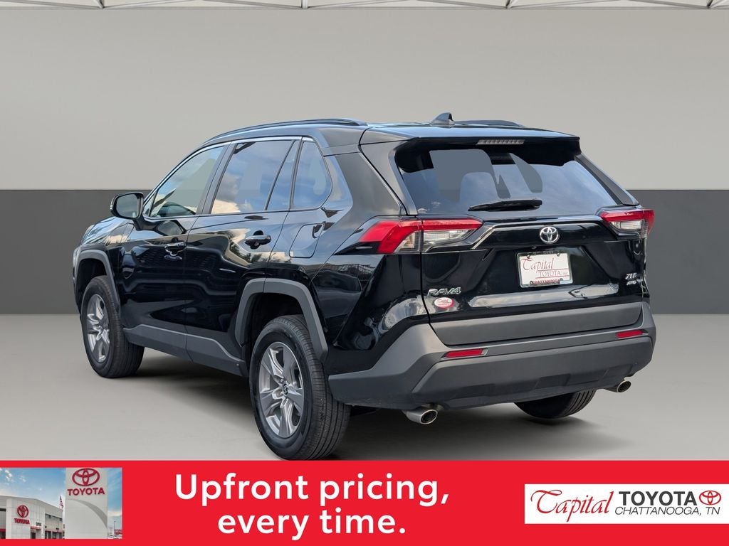 2025 Toyota RAV4 XLE