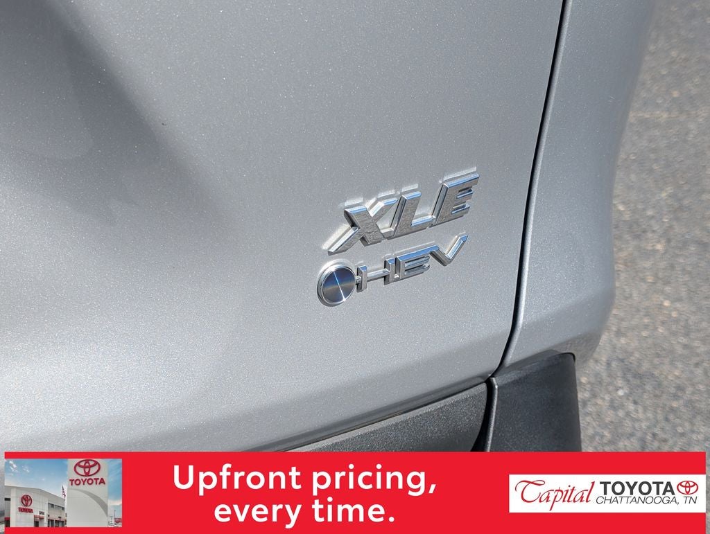 2025 Toyota RAV4 Hybrid XLE