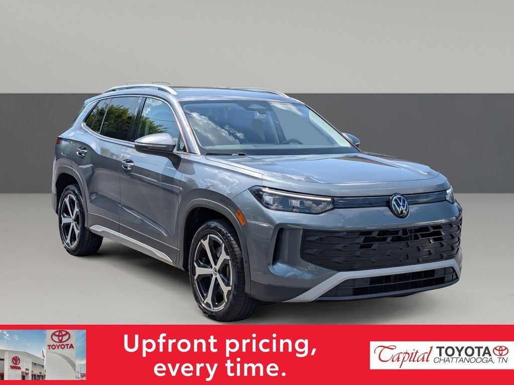 2025 Volkswagen Tiguan 2.0T SE