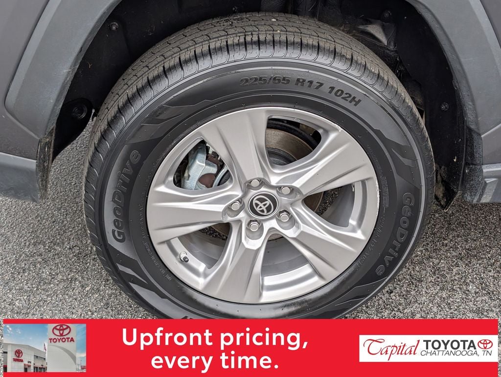 2024 Toyota RAV4 Hybrid LE