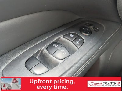 2016 Nissan Pathfinder SL