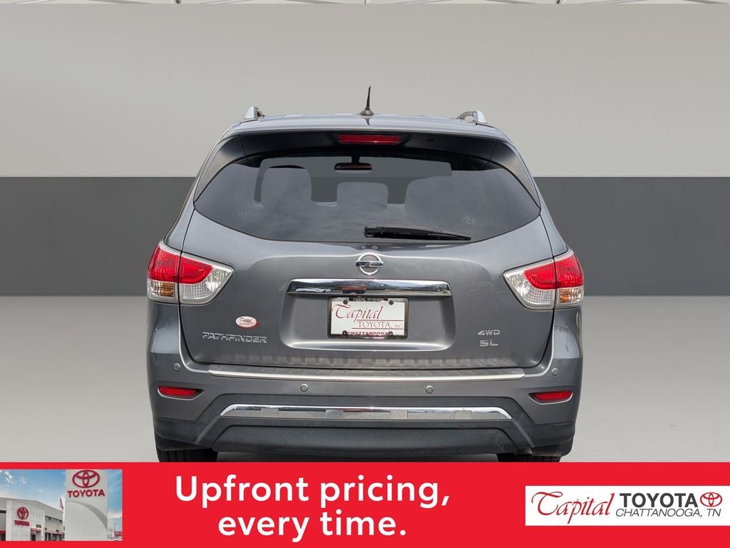 2016 Nissan Pathfinder SL