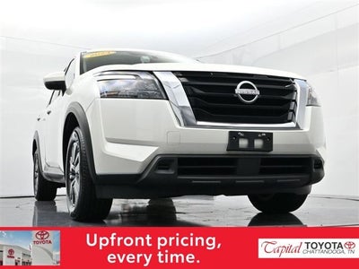 2024 Nissan Pathfinder SV