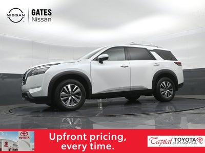 2025 Nissan Pathfinder SL