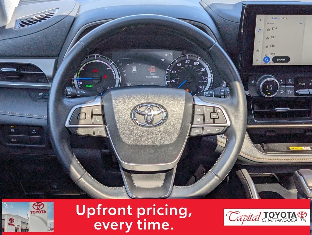 2023 Toyota Highlander Hybrid Bronze Edition