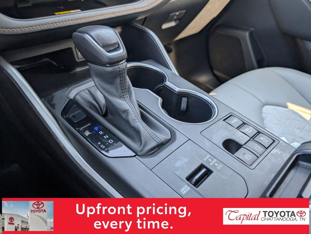 2023 Toyota Highlander Hybrid Bronze Edition