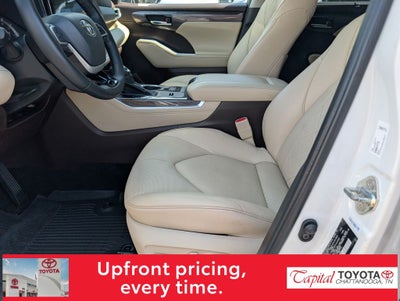 2022 Toyota Highlander Platinum
