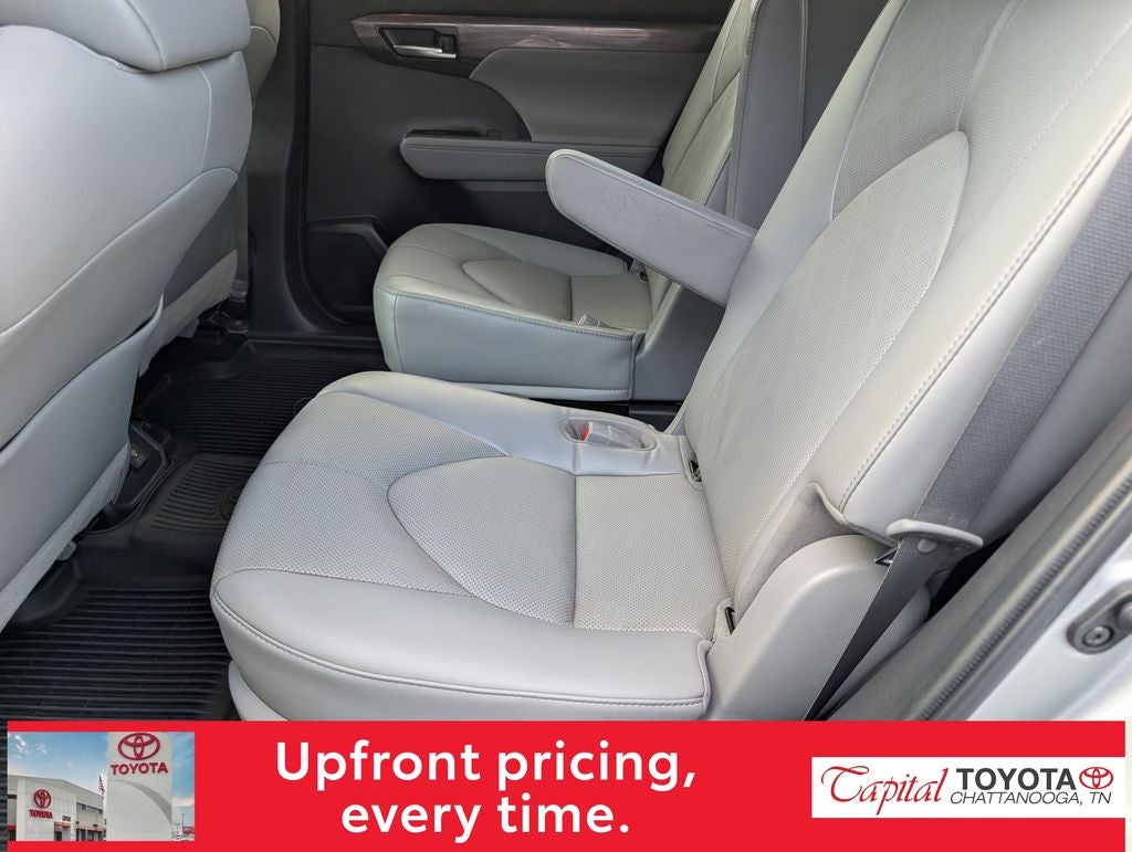 2022 Toyota Highlander Platinum