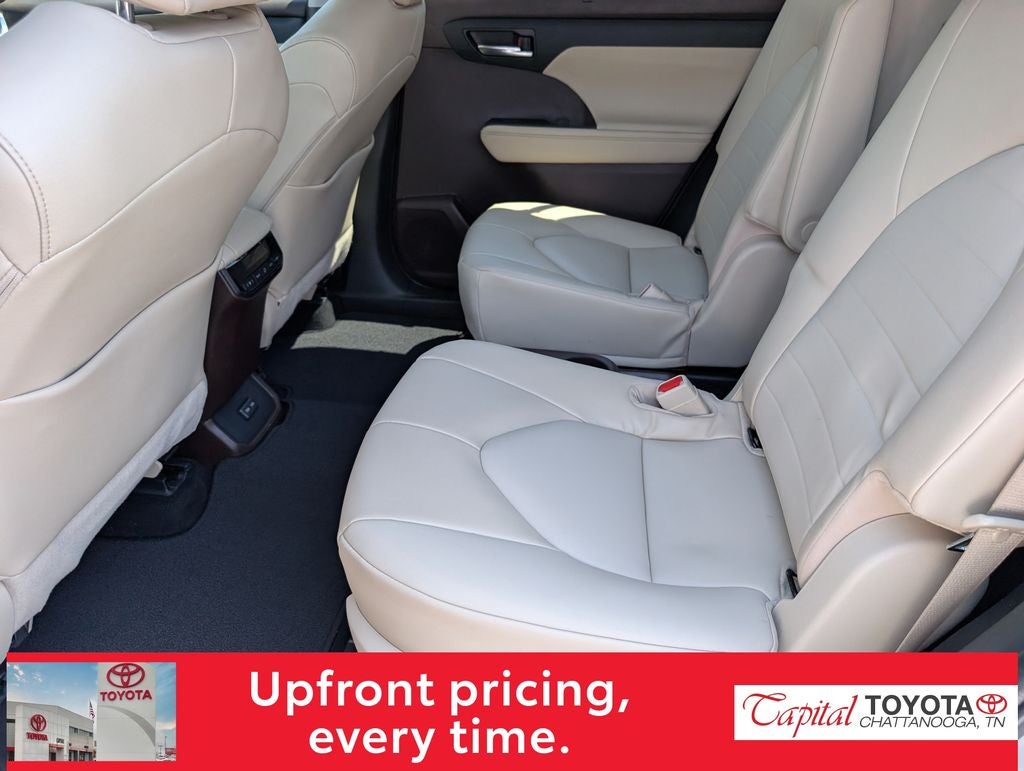 2022 Toyota Highlander Hybrid XLE