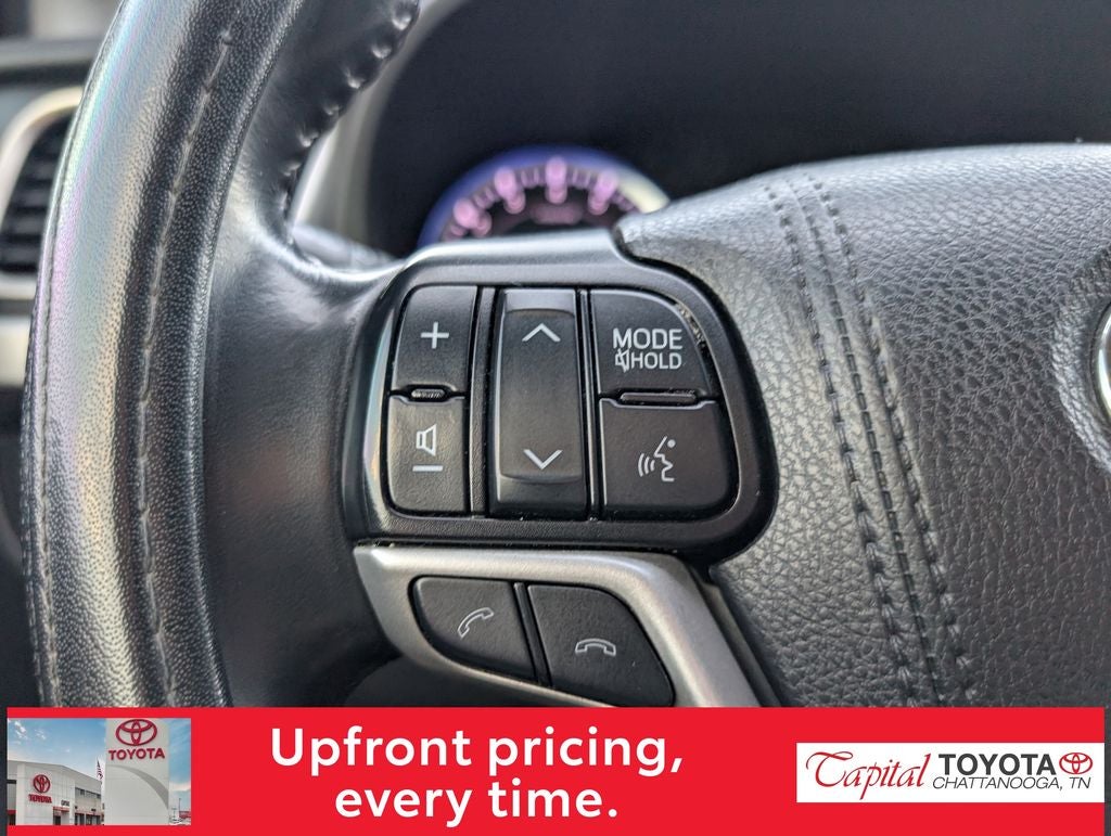 2019 Toyota Highlander SE