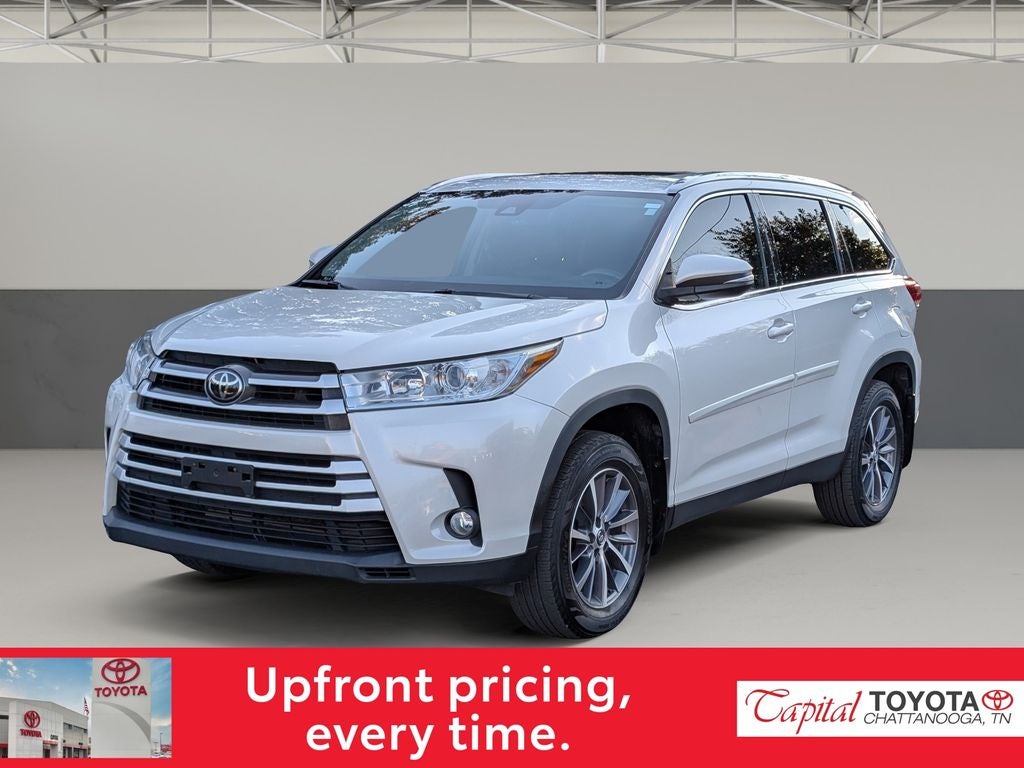 2019 Toyota Highlander SE