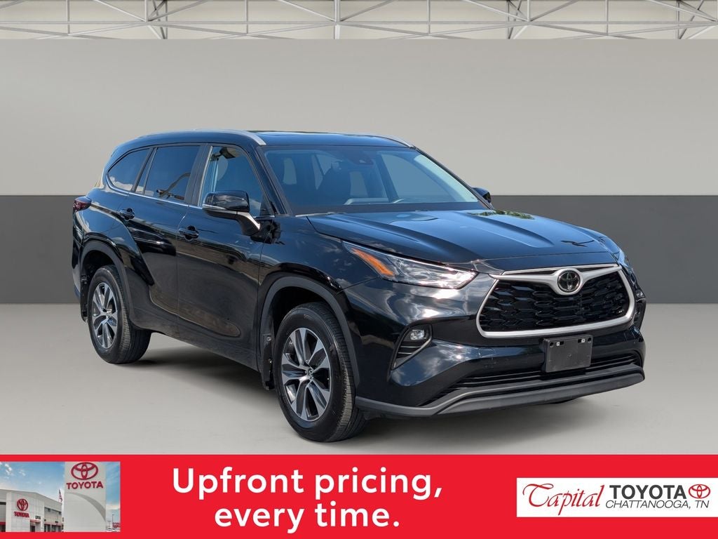 2025 Toyota Highlander XLE