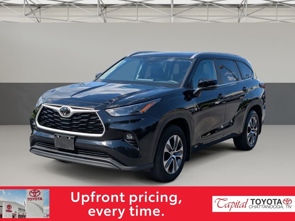 2025 Toyota Highlander XLE
