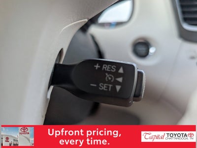 2014 Toyota Sienna XLE 8 Passenger