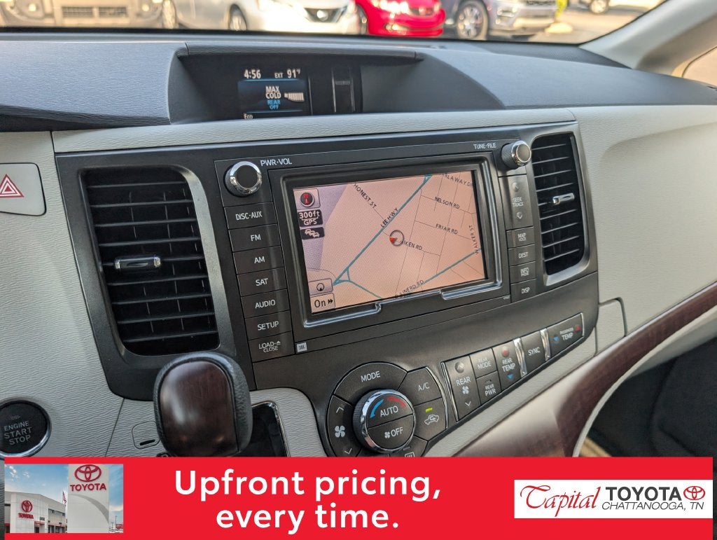 2014 Toyota Sienna XLE 8 Passenger