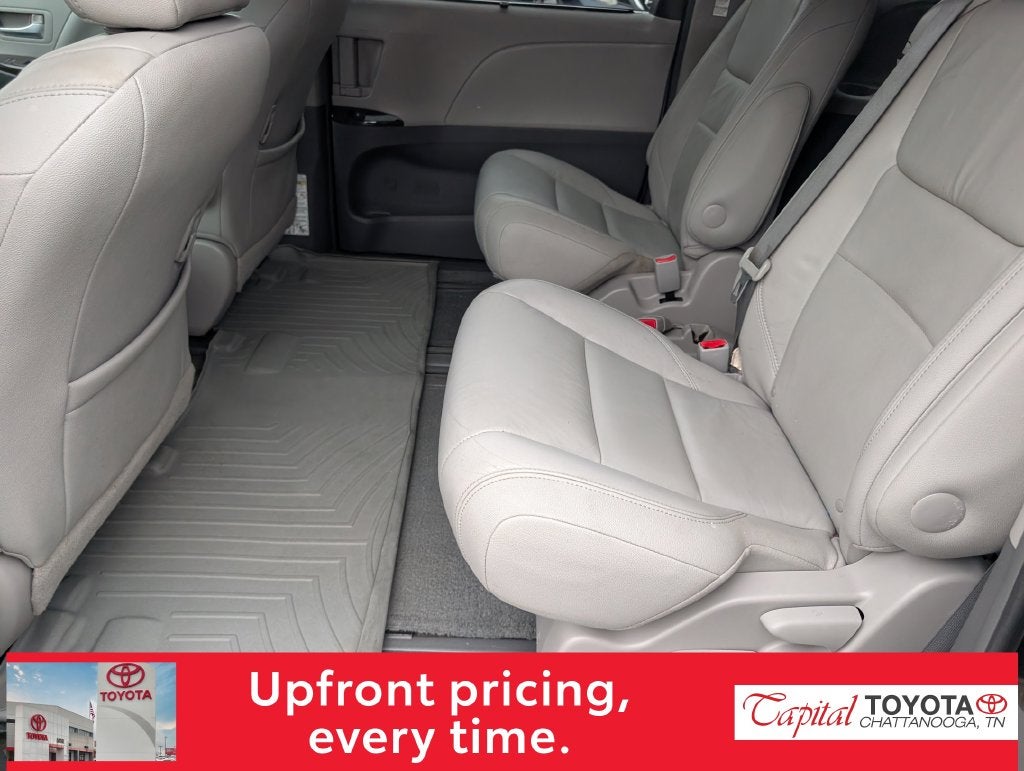 2015 Toyota Sienna XLE 8 Passenger