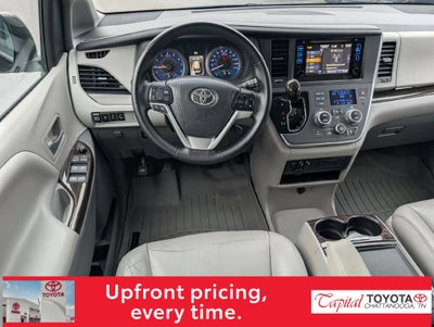 2015 Toyota Sienna XLE 8 Passenger