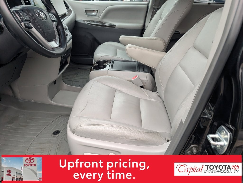 2015 Toyota Sienna XLE 8 Passenger