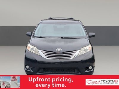 2015 Toyota Sienna XLE 8 Passenger