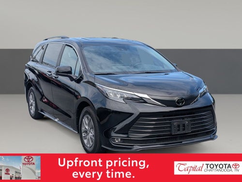2026 Toyota Sienna XLE 8 Passenger