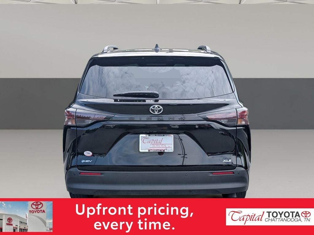 2026 Toyota Sienna XLE 8 Passenger