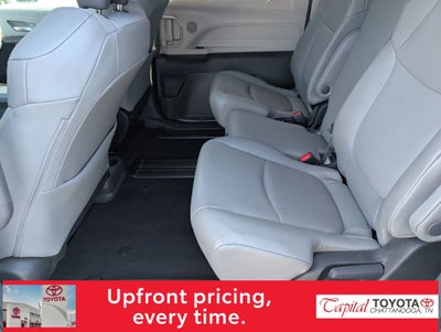 2023 Toyota Sienna XLE 8 Passenger