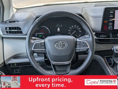 2023 Toyota Sienna XLE 8 Passenger