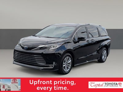 2025 Toyota Sienna Limited 7 Passenger