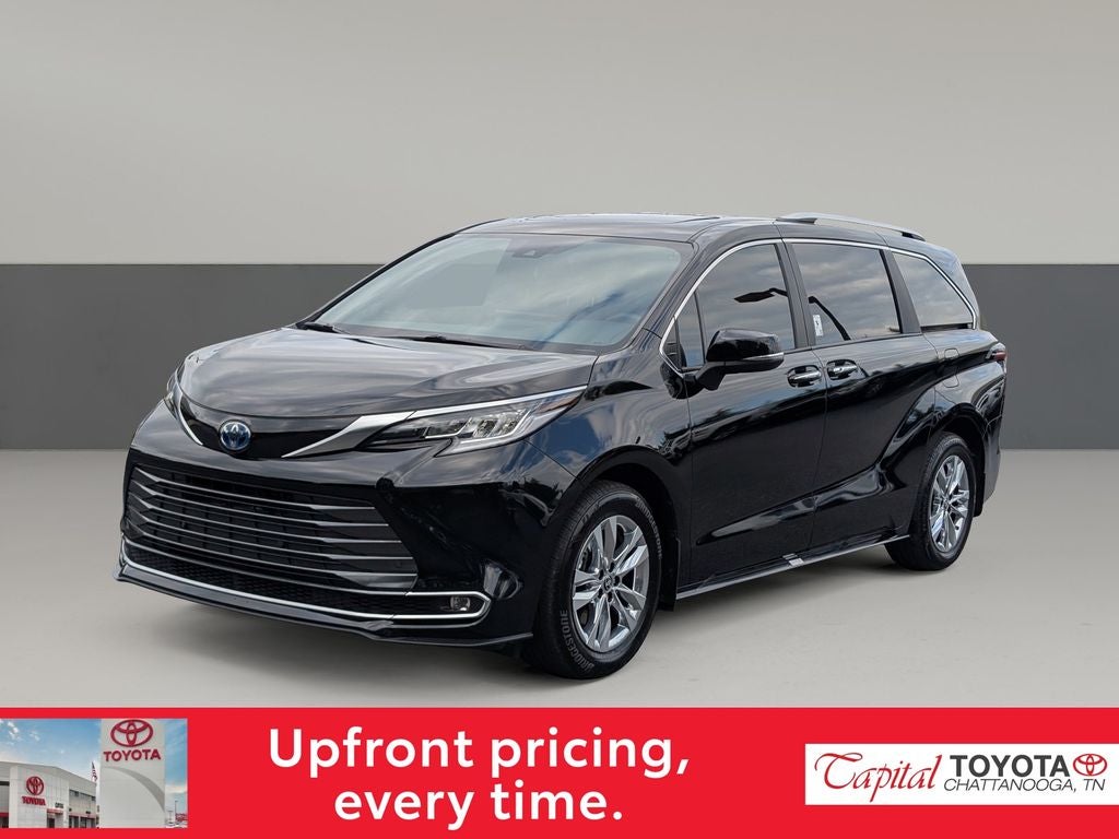 2025 Toyota Sienna Limited 7 Passenger