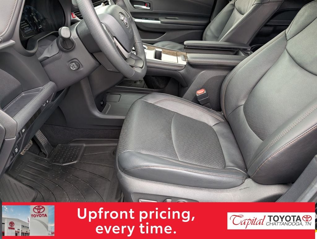 2025 Toyota Sienna Limited 7 Passenger