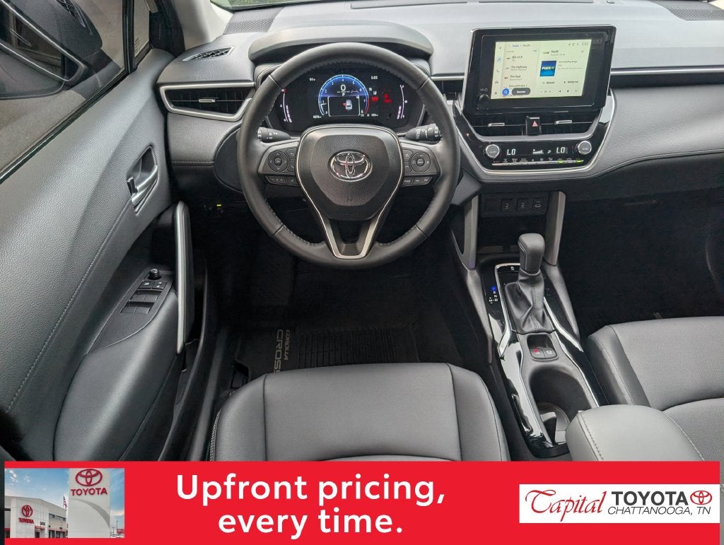 2025 Toyota Corolla Cross XLE