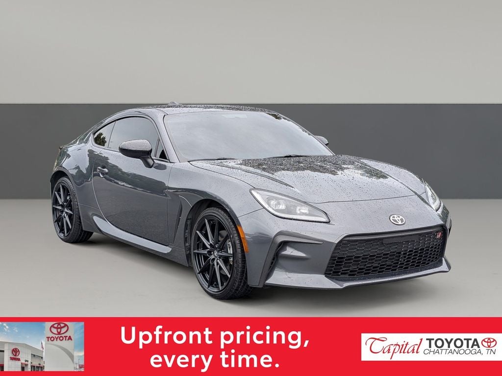 2024 Toyota GR86 Premium