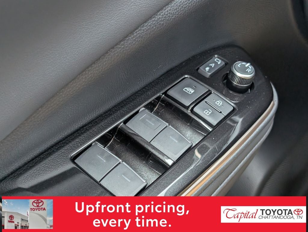 2025 Toyota Crown Signia Limited