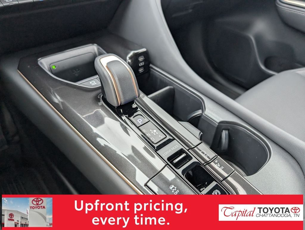 2025 Toyota Crown Signia Limited