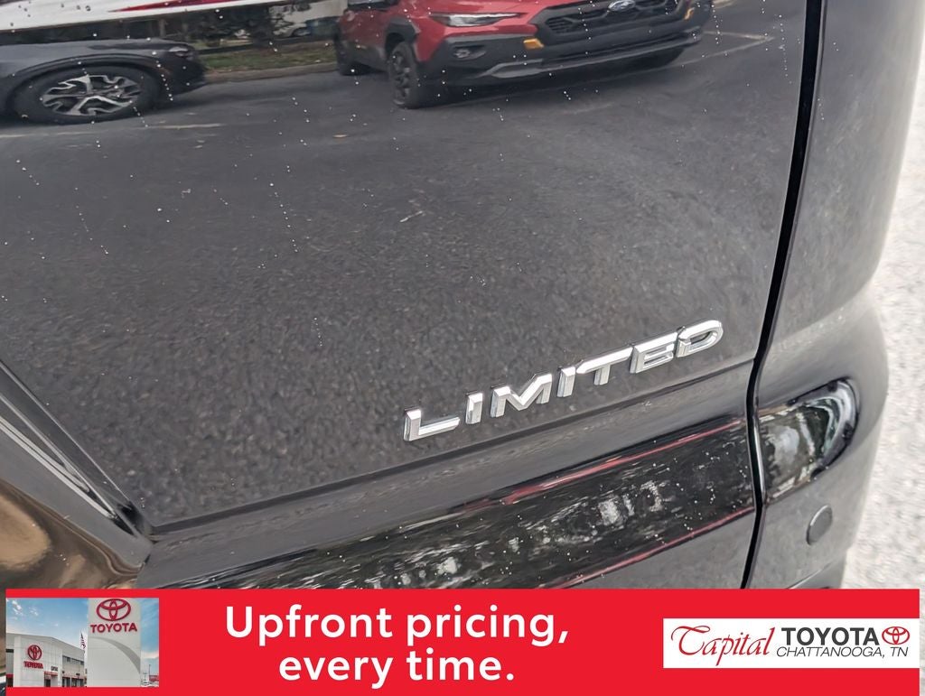 2025 Toyota Crown Signia Limited