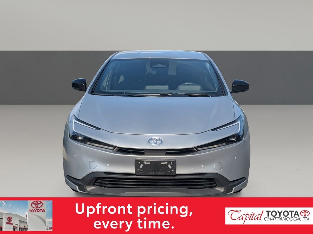 2025 Toyota Prius LE