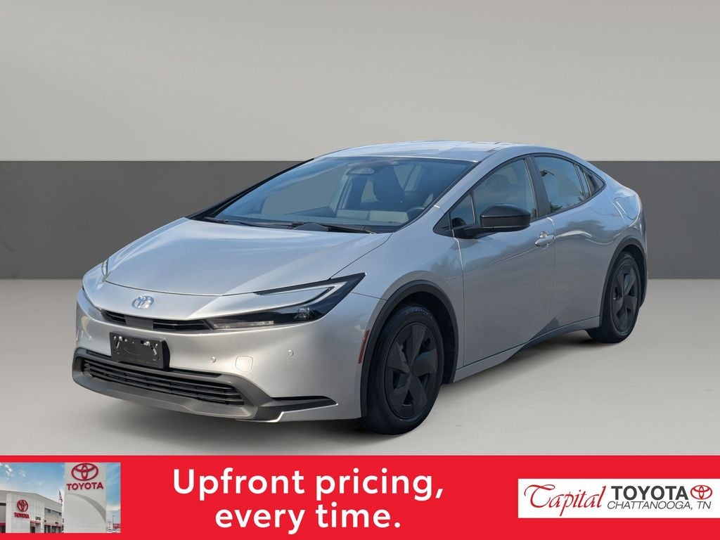 2025 Toyota Prius LE
