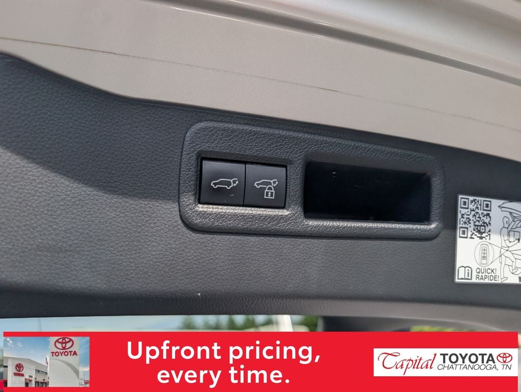 2023 Toyota Venza LE