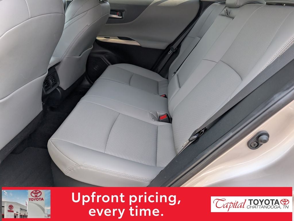 2023 Toyota Venza LE