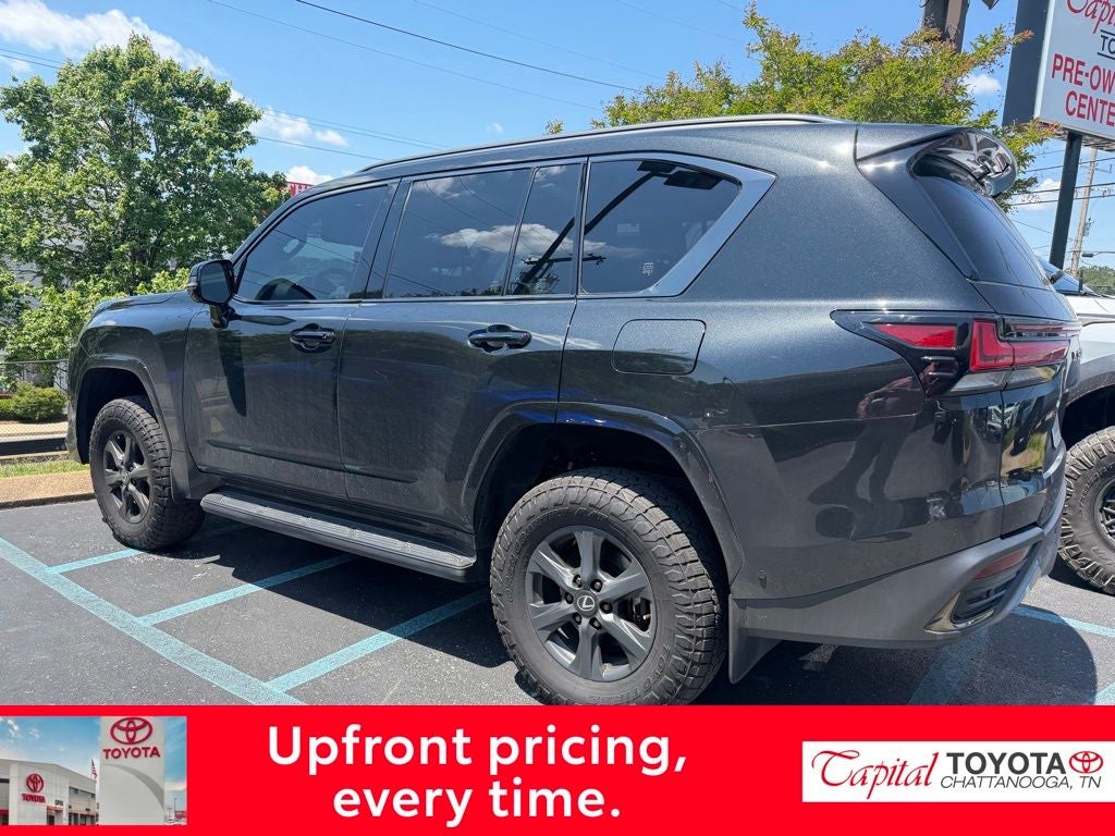 2025 Lexus LX 700h Overtrail