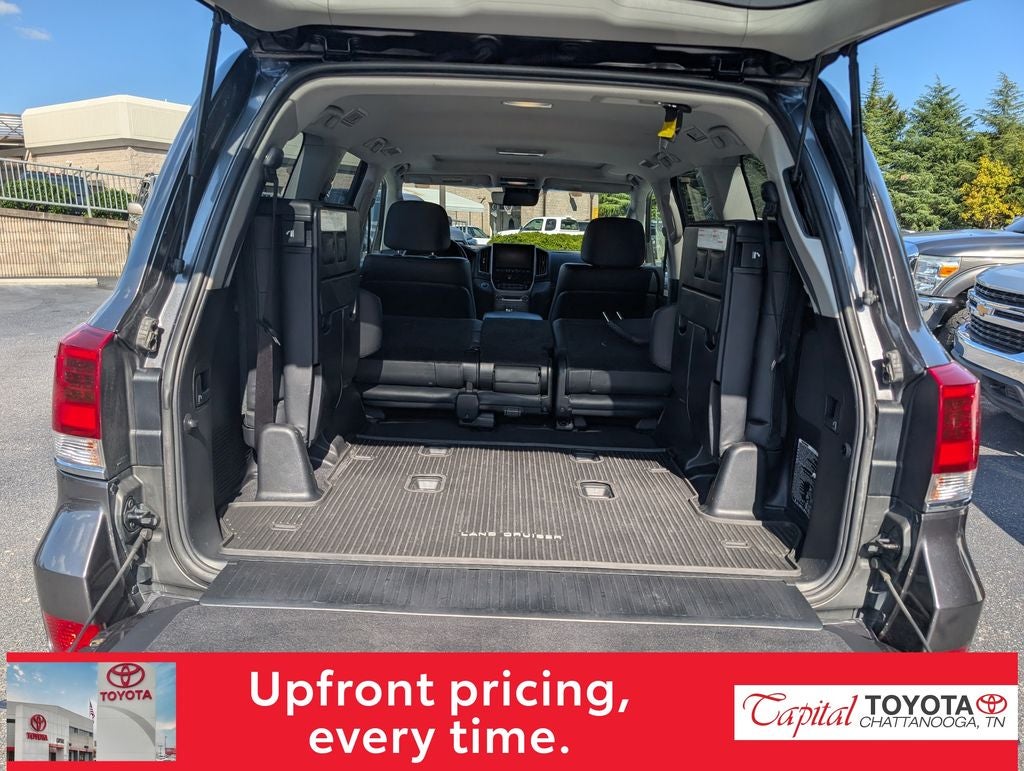 2019 Toyota Land Cruiser Base