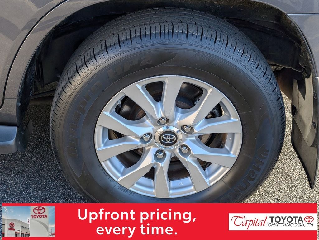 2020 Toyota Land Cruiser Base