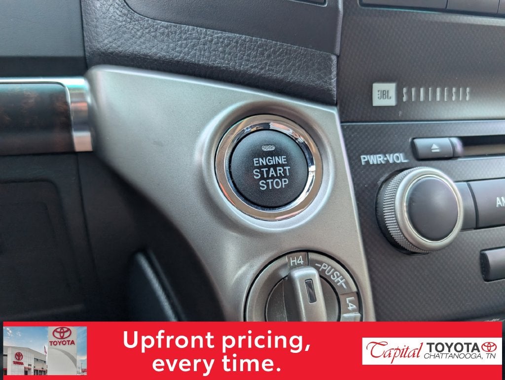 2011 Toyota Land Cruiser Base