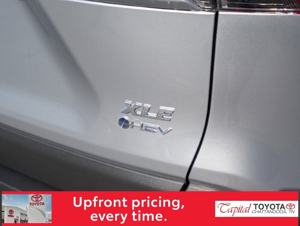 2025 Toyota RAV4 Hybrid XLE